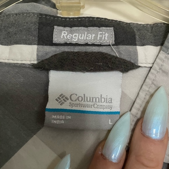 Columbia button down - Picture 3 of 4